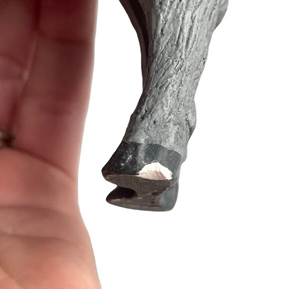 Vintage Hestia Nativity Donkey Figure 1993 Gray Replacement Animal BROKEN - Picture 12 of 13